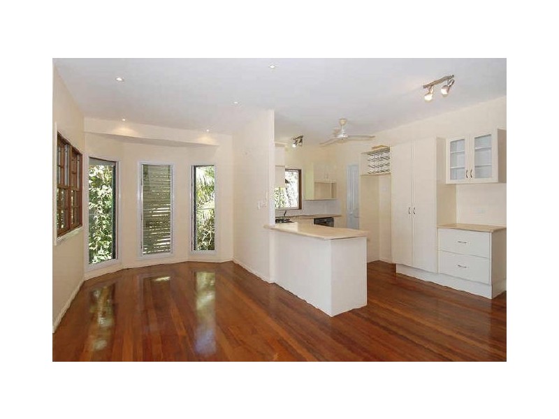 53 Junction Street, Edge Hill QLD 4870