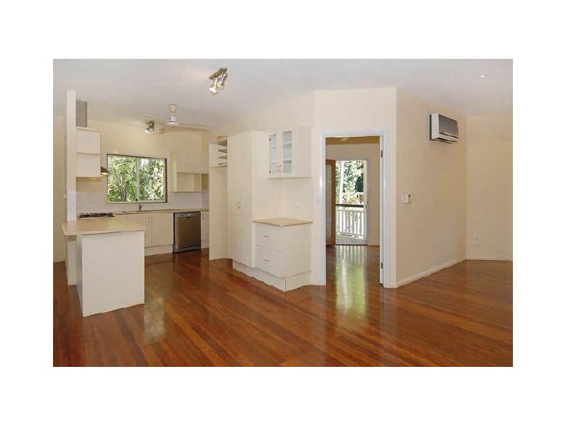 53 Junction Street, Edge Hill QLD 4870