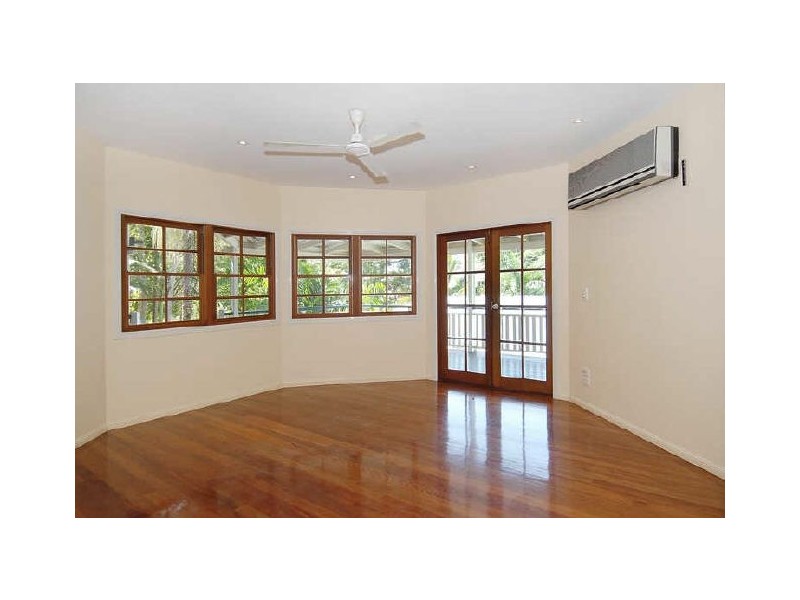 53 Junction Street, Edge Hill QLD 4870