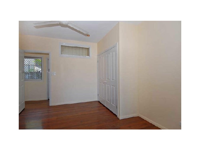 53 Junction Street, Edge Hill QLD 4870