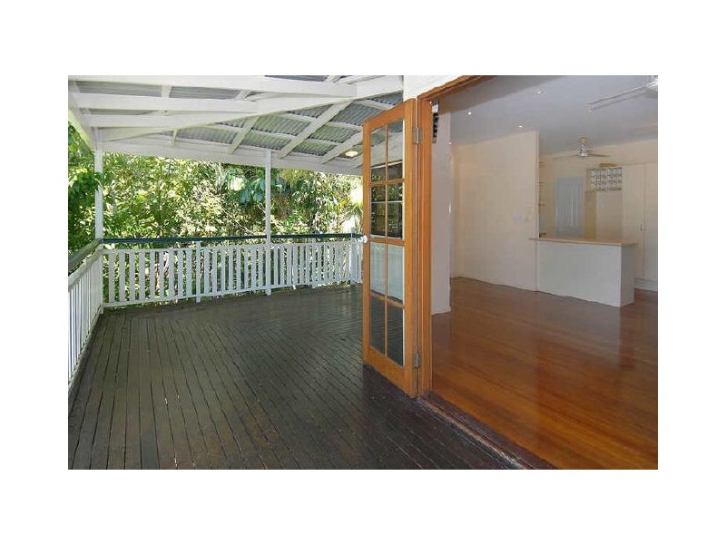 53 Junction Street, Edge Hill QLD 4870