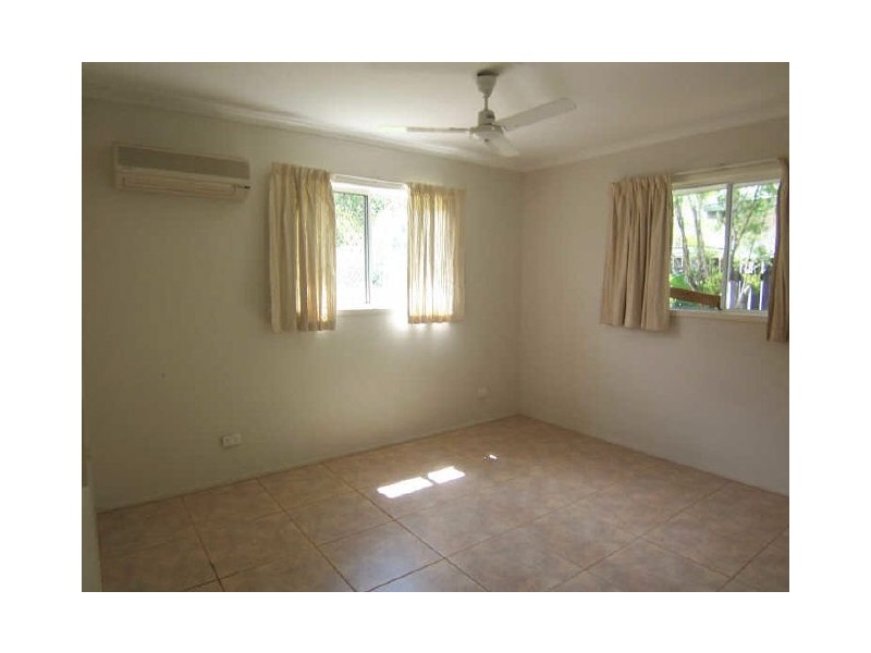 9/87 Macilwraith Street, Manoora QLD 4870