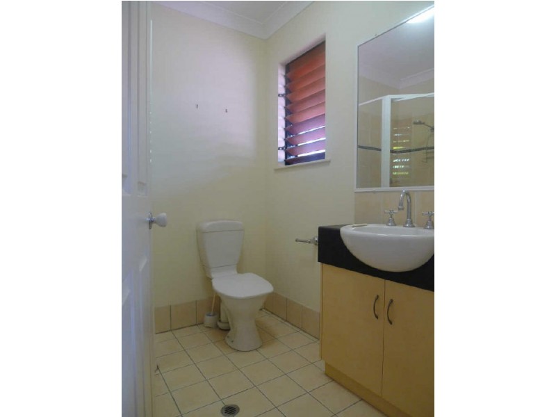 13/11 Stratford Parade, Stratford QLD 4870