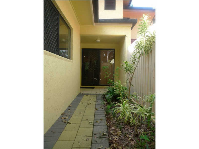 13/11 Stratford Parade, Stratford QLD 4870