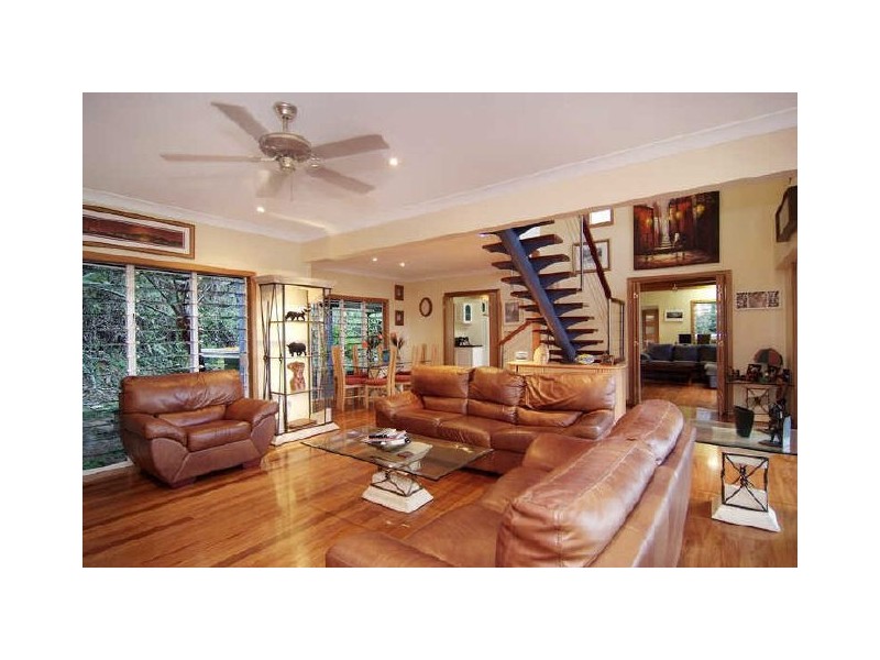 17 Sun Street, Brinsmead QLD 4870