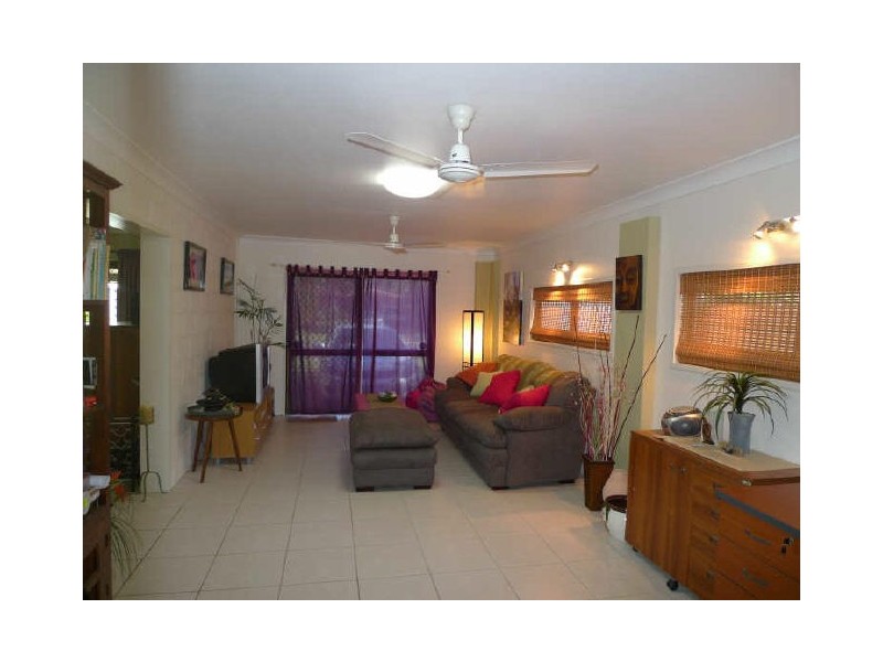 24 Fishburn Street, Bentley Park QLD 4869