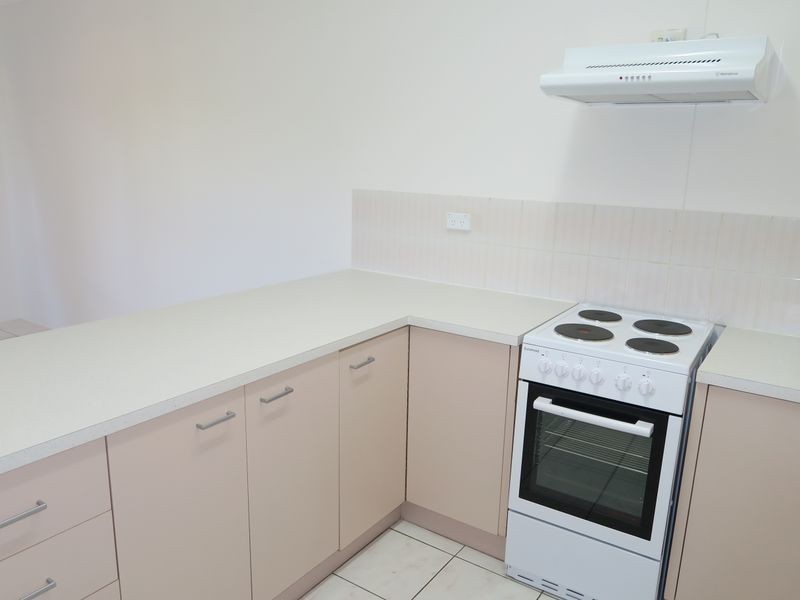 214/191 Mcleod Street, Cairns North QLD 4870