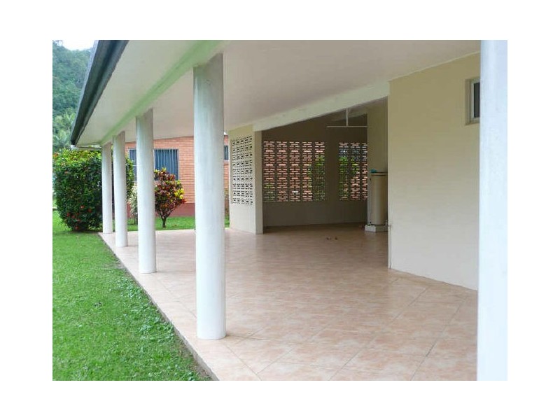 11 Mango Drive, Earlville QLD 4870