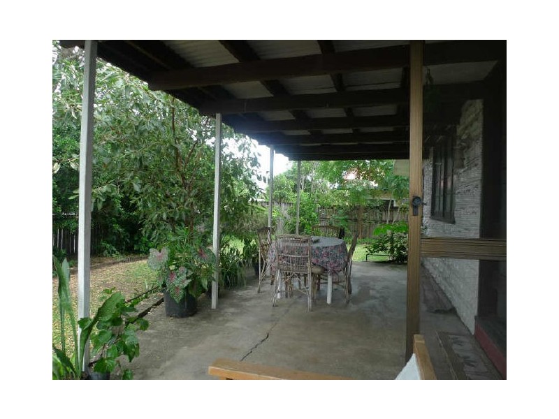 29 English Street, Manunda QLD 4870