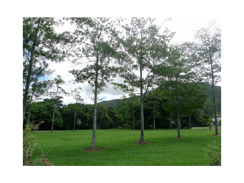 13 Banyan Close, Mount Sheridan QLD 4868