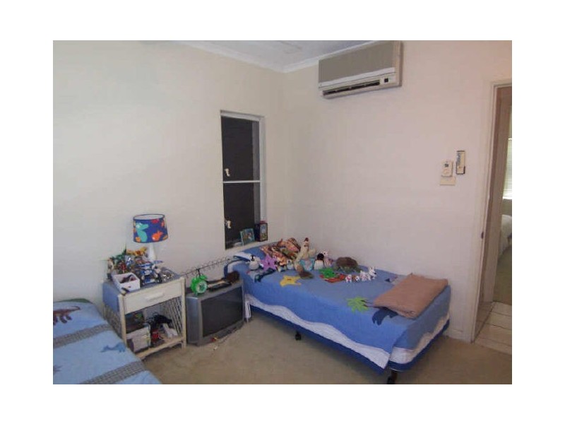 32/34 Patience Street (cnr Mayers St), Manunda QLD 4870