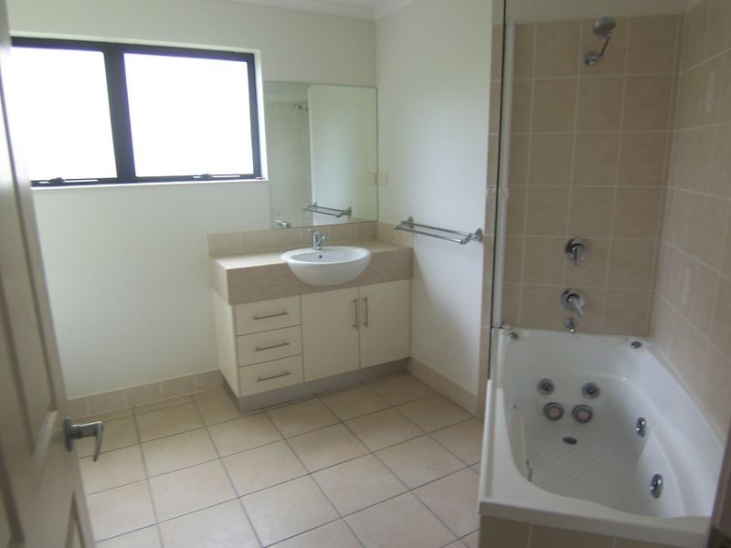 Cairns North QLD 4870