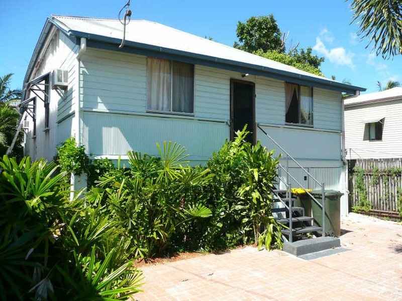56 Martyn Street, Parramatta Park QLD 4870