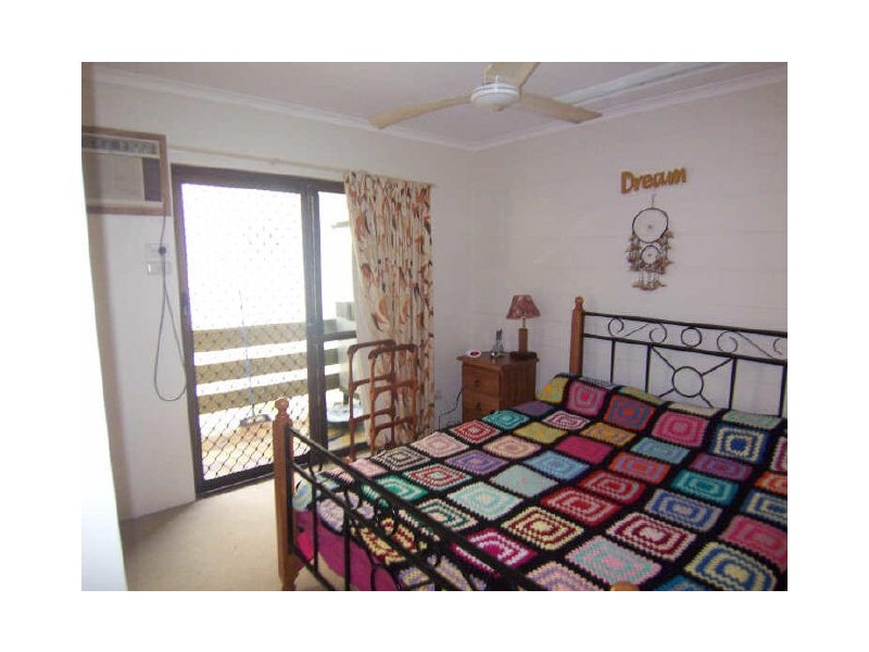 4/5 Pioneer Street, Manoora QLD 4870