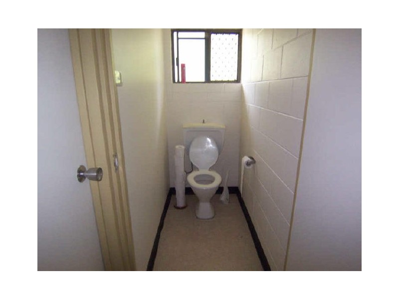 4/5 Pioneer Street, Manoora QLD 4870