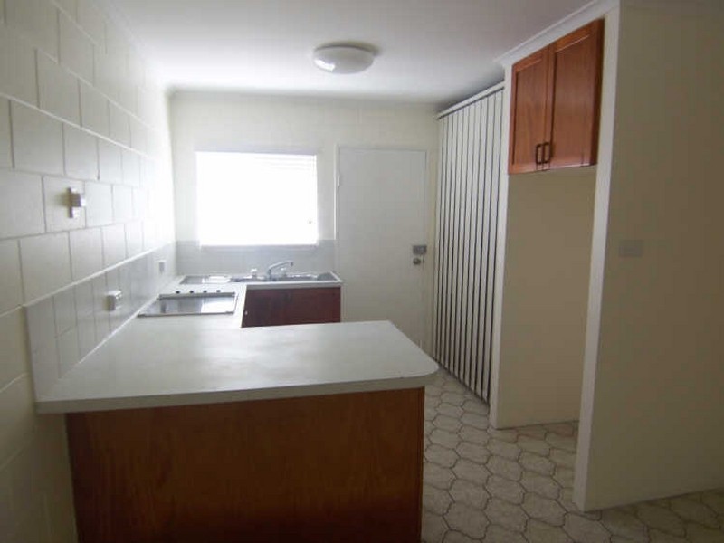 9/36-38 Old Smithfield Road, Freshwater QLD 4870