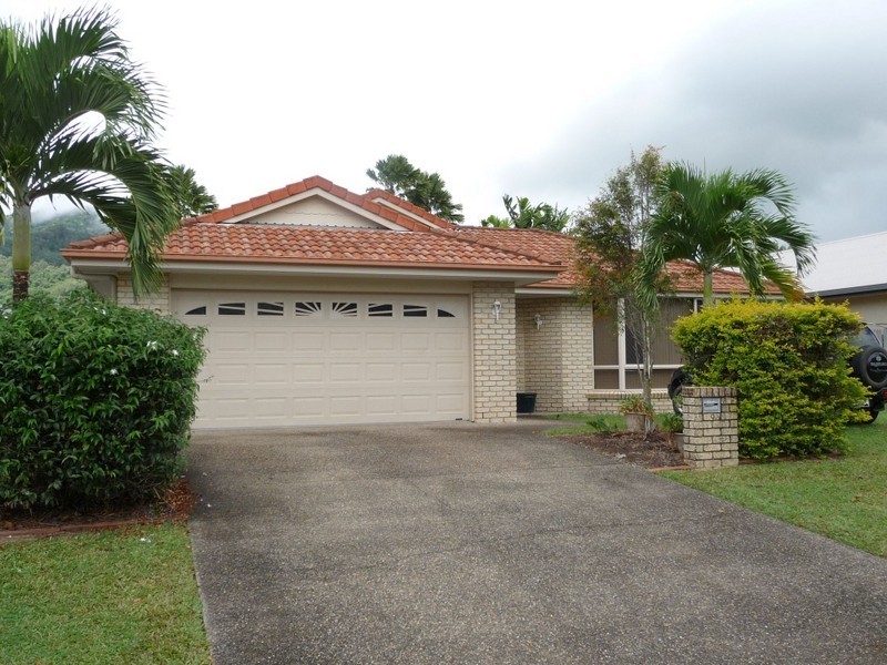 9 Opaline Close, Brinsmead QLD 4870