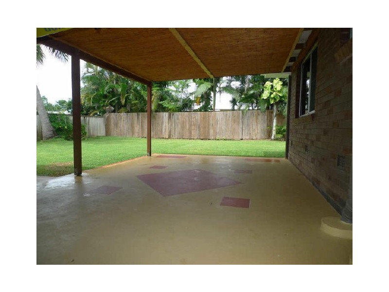 29 Lavender Street, Mooroobool QLD 4870