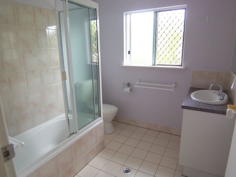 11/1 Grantala Street, Manoora QLD 4870