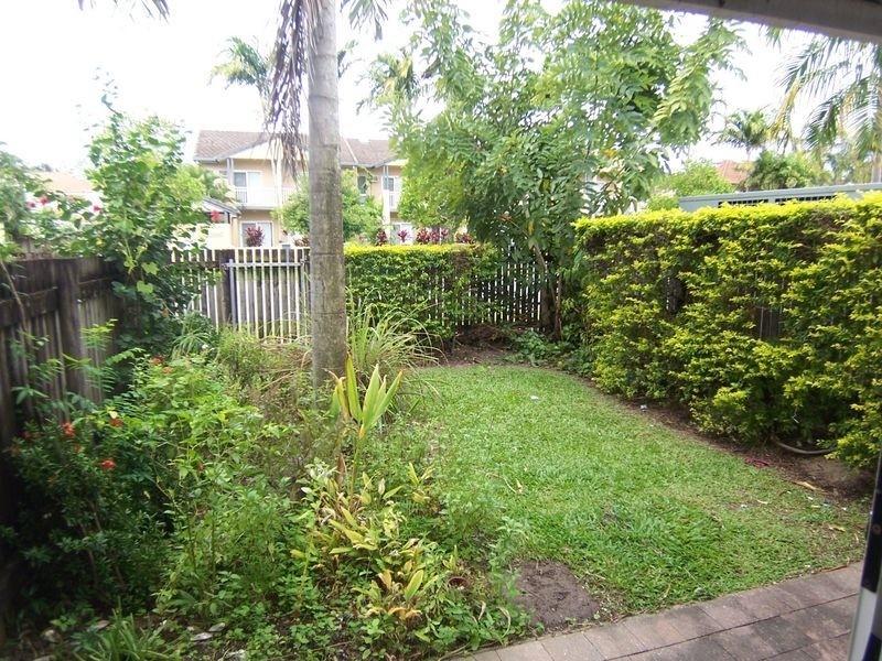 11/1 Grantala Street, Manoora QLD 4870