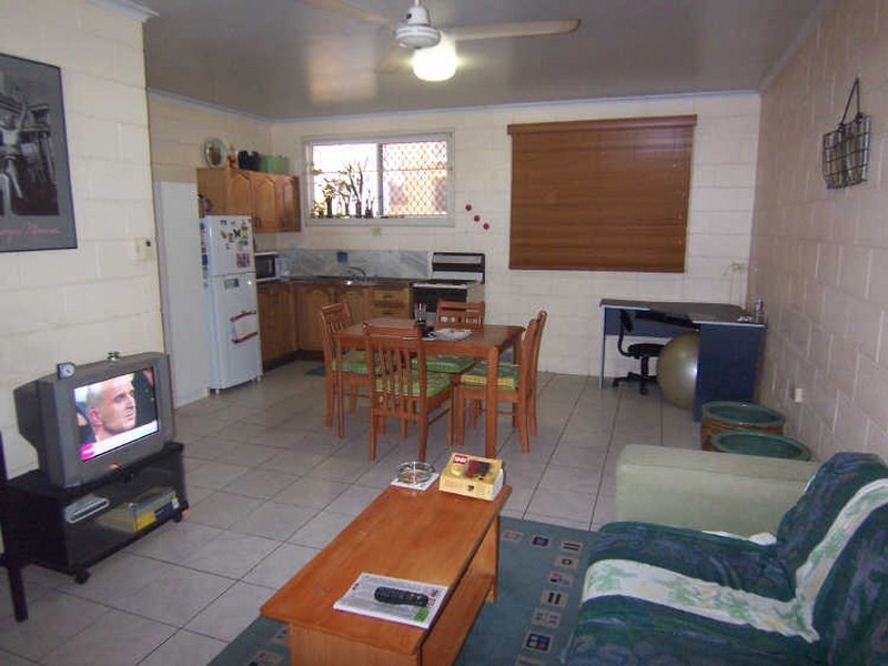 2/189 Sheridan Street, Cairns North QLD 4870