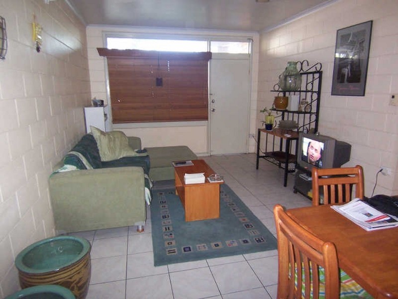 2/189 Sheridan Street, Cairns North QLD 4870