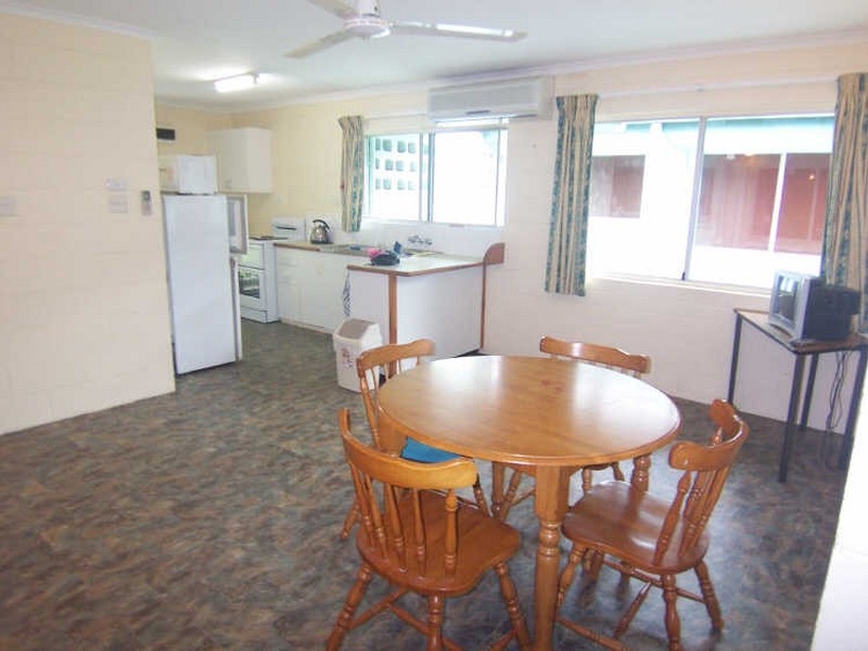 10/31 Digger Street, Cairns North QLD 4870