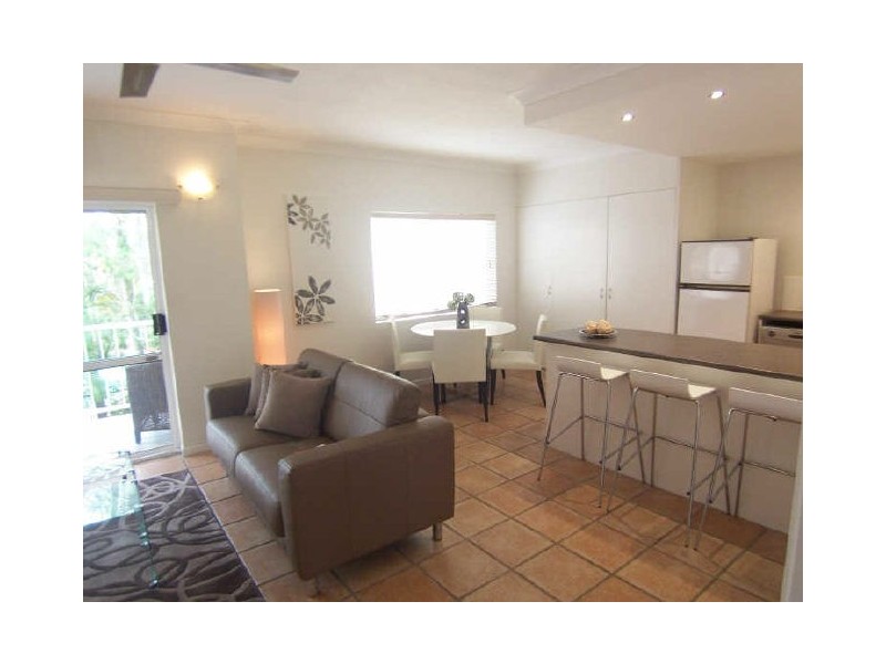 27/201 Aumuller Street, Westcourt QLD 4870
