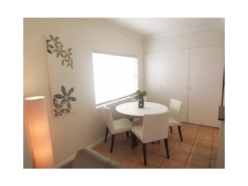 27/201 Aumuller Street, Westcourt QLD 4870