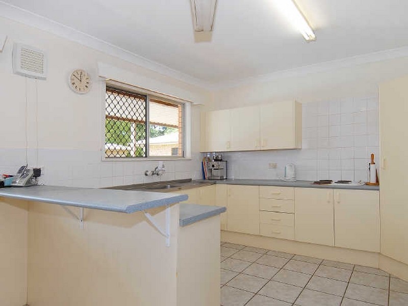 10 Fairview Street, Bayview Heights QLD 4868