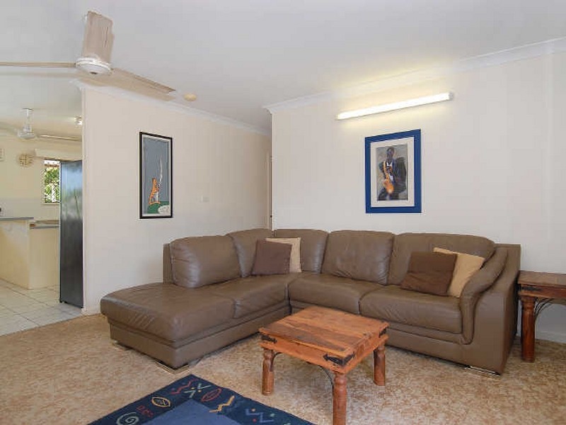10 Fairview Street, Bayview Heights QLD 4868