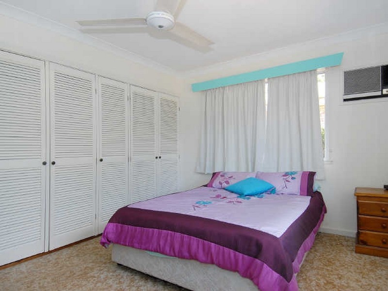 10 Fairview Street, Bayview Heights QLD 4868