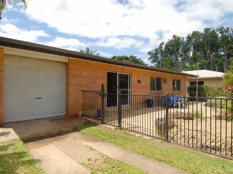 10 Fairview Street, Bayview Heights QLD 4868