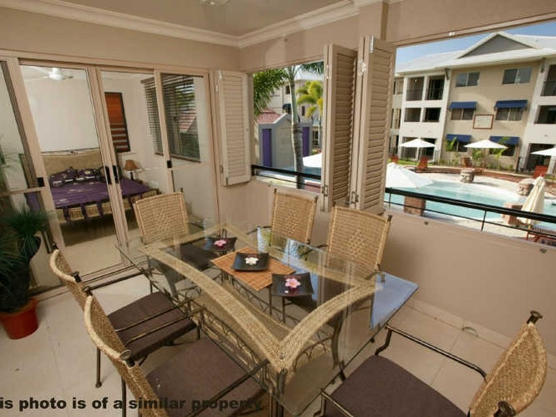 201/22 Ward Street, Mooroobool QLD 4870