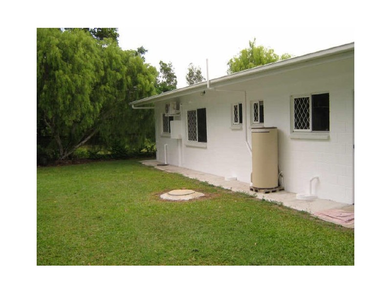40 Paperbark Street, Bramston Beach QLD 4871