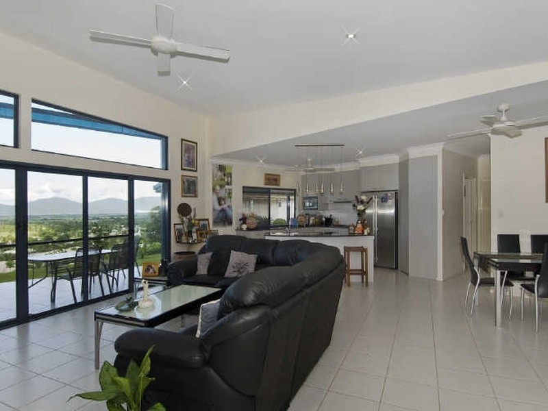 48 Herald Street, Bentley Park QLD 4869