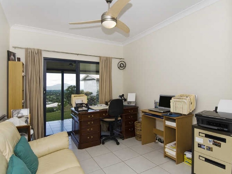 48 Herald Street, Bentley Park QLD 4869