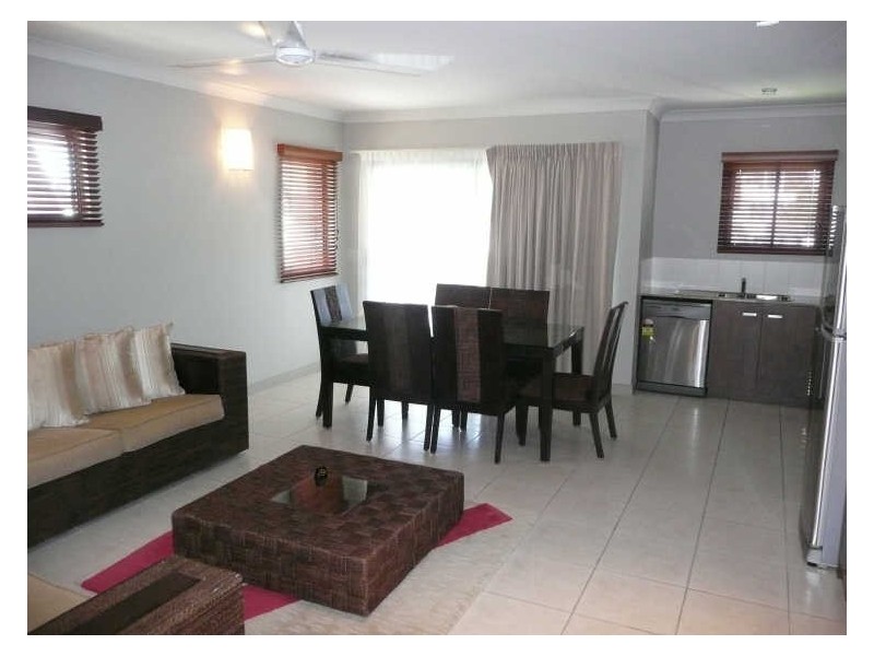 8/22 Trinity Beach Road, Trinity Beach QLD 4879