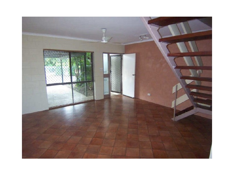 12/9 Cavanagh Street, Woree QLD 4868