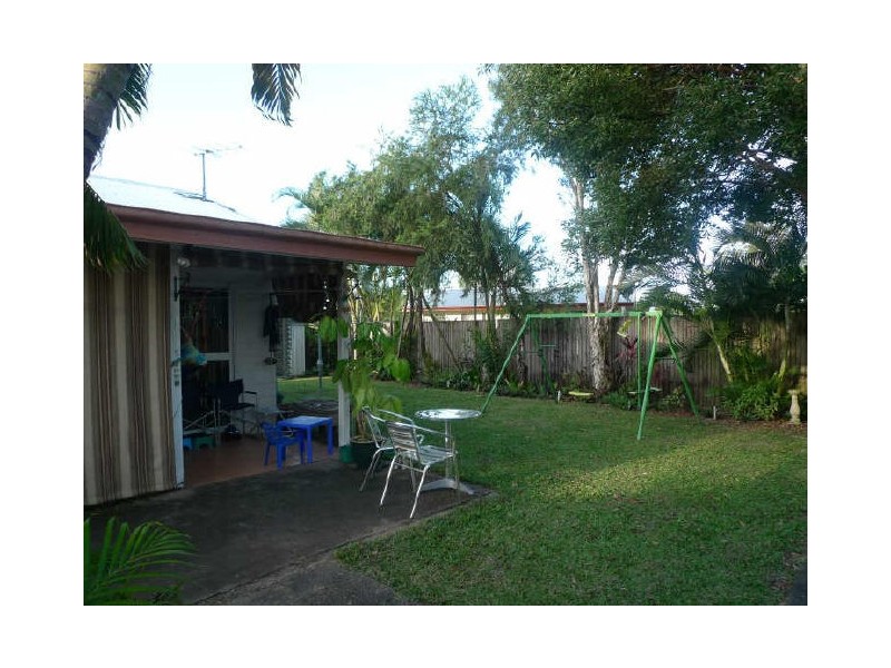 2/34 Ireland Crescent, Whitfield QLD 4870