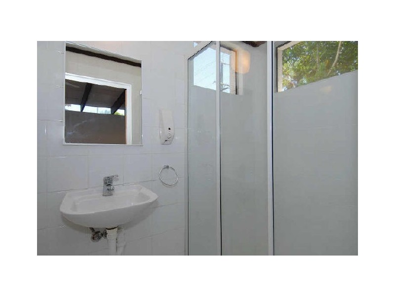 55 Veivers Road, Palm Cove QLD 4879