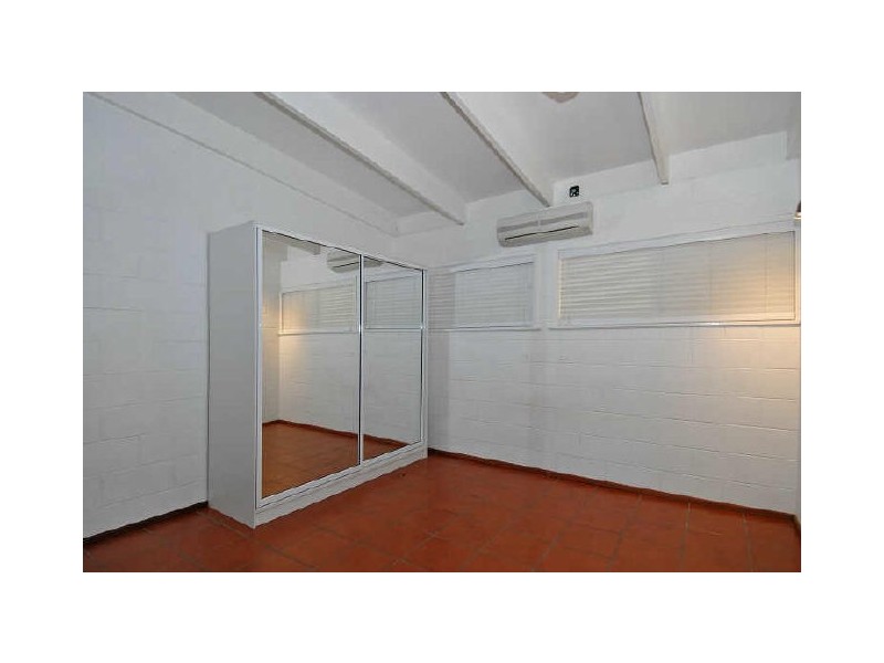 55 Veivers Road, Palm Cove QLD 4879