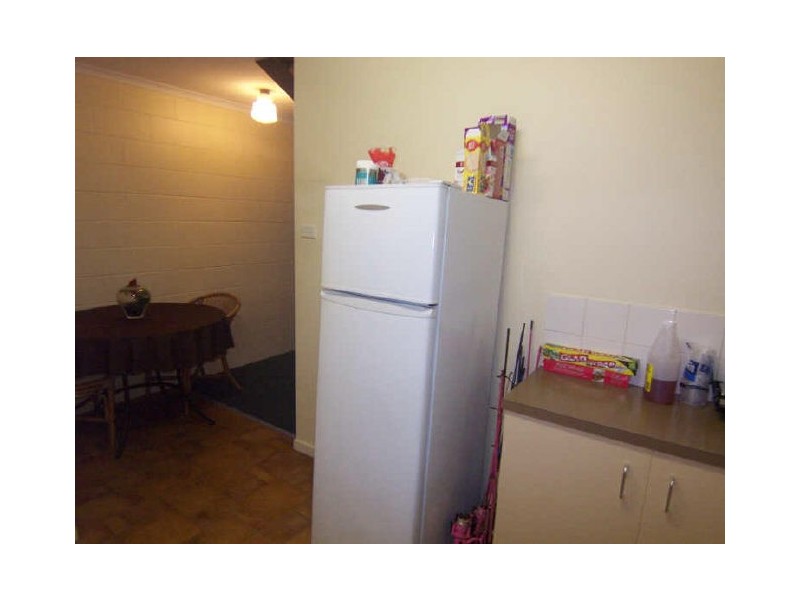 2/9 Cavanagh Street, Woree QLD 4868