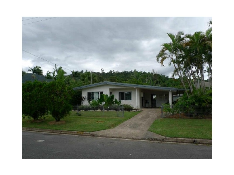 13 Norris Street, Whitfield QLD 4870