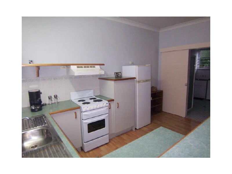 4/24 Macilwraith Street, Manoora QLD 4870