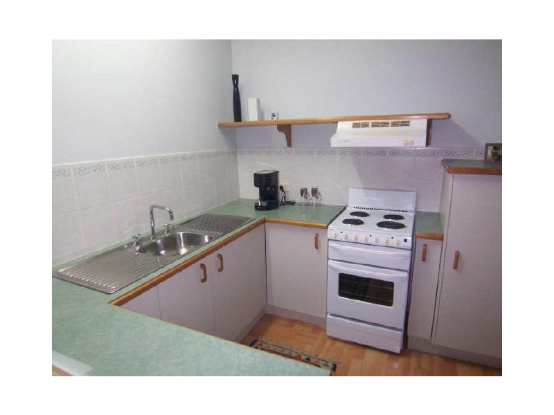 4/24 Macilwraith Street, Manoora QLD 4870