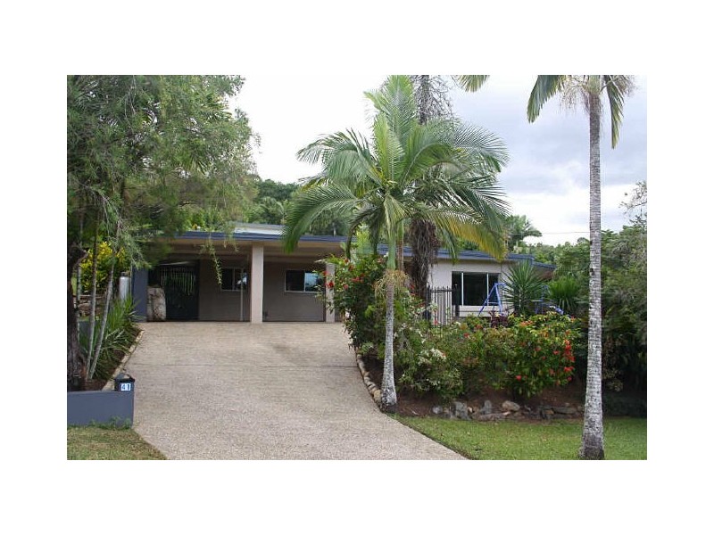 41 Ponticello Street, Whitfield QLD 4870