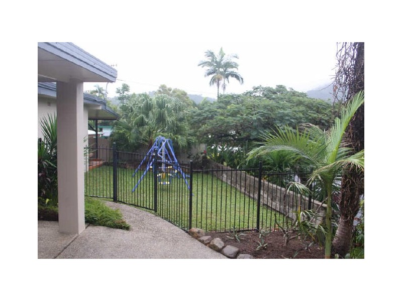 41 Ponticello Street, Whitfield QLD 4870