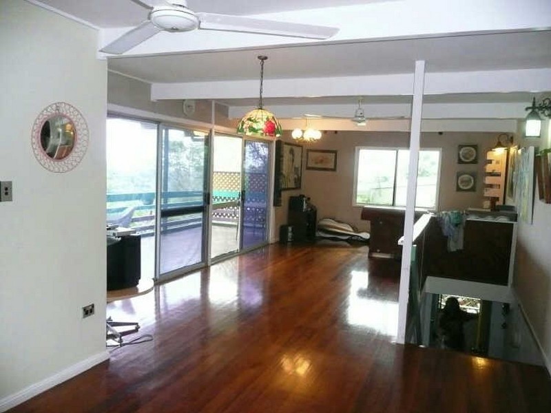 124 Nolan Street, Whitfield QLD 4870