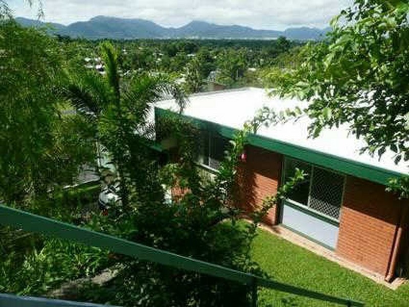 124 Nolan Street, Whitfield QLD 4870